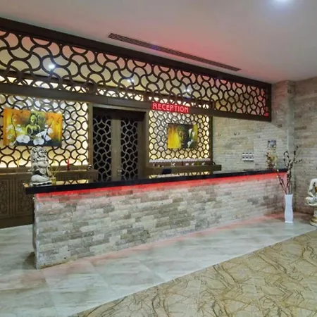 Hotell Xafira Deluxe & 5*