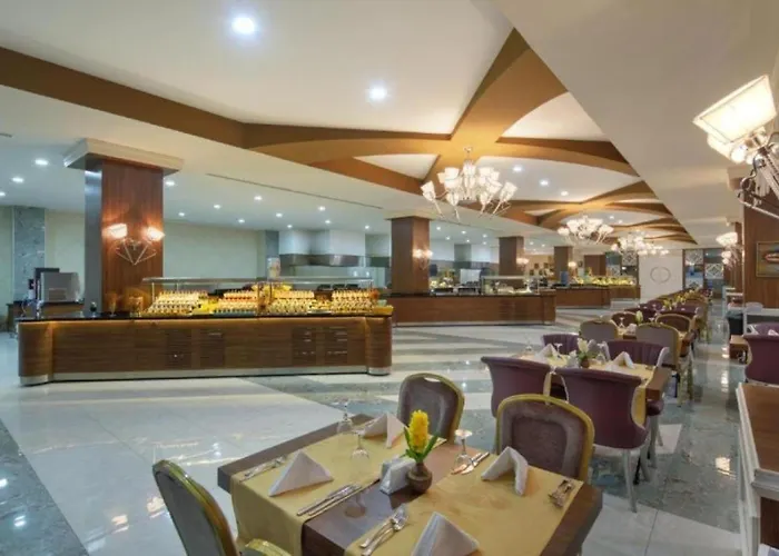 Xafira Deluxe & Szálloda Alanya