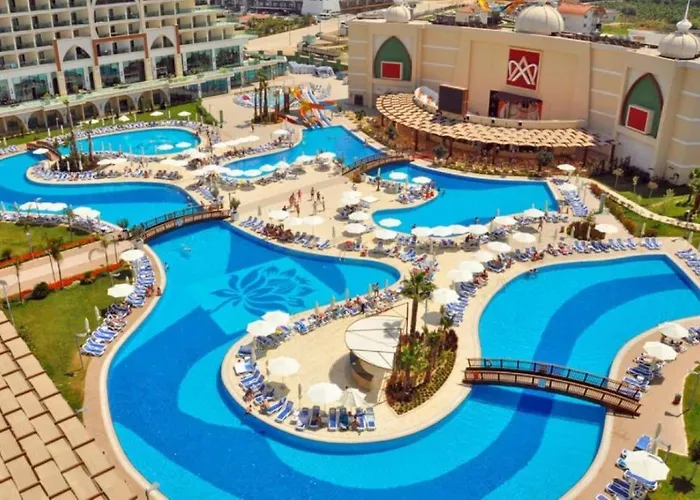 Xafira Deluxe & Szálloda 5*