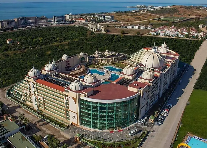 Xafira Deluxe & Szálloda 5*