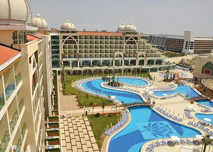 Xafira Deluxe & Szálloda 5*