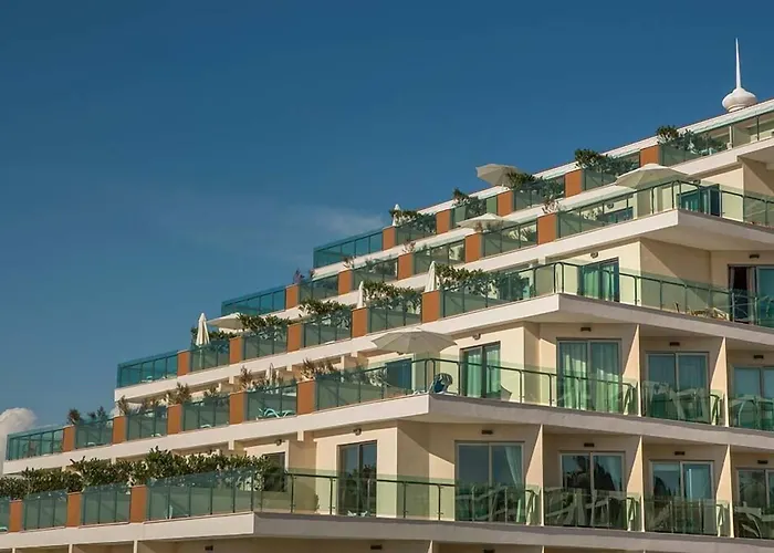 Xafira Deluxe & Szálloda 5*